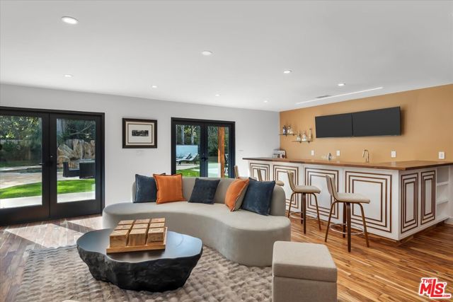 1325 Via Gabriel, Palos Verdes Estates, California 90274, 6 Bedrooms Bedrooms, ,8 BathroomsBathrooms,Residential,For Sale,Via Gabriel,25599111