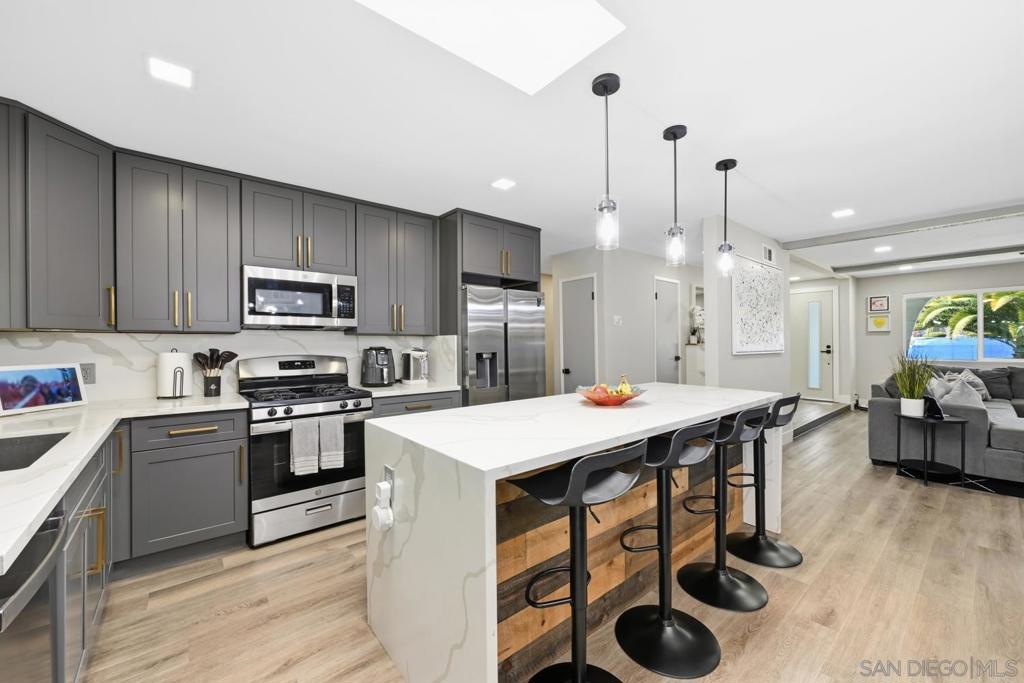 1223 Rock Springs Rd. - photo 6
