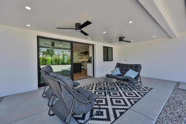 32299 Whispering Palms Trail, Cathedral City CA: https://media.crmls.org/mediaz/312f4425-f018-4eb0-a6b4-23d6462145fc.jpg