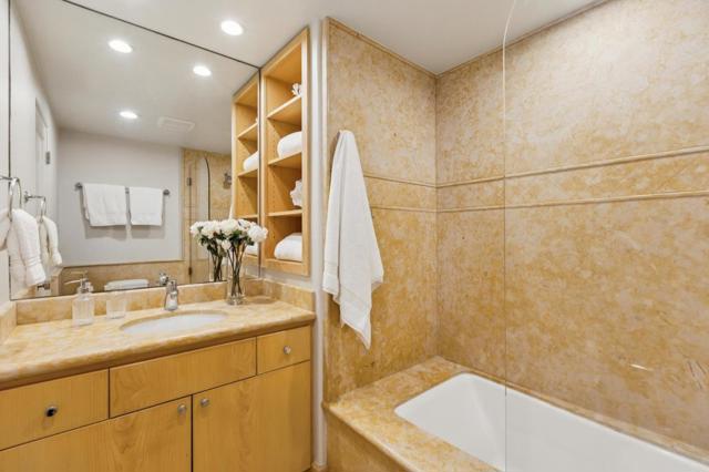 24292 Elise Court, Los Altos Hills CA: https://media.crmls.org/mediaz/312ff383-88a1-4821-b7e0-99f11dc19c9f.jpg