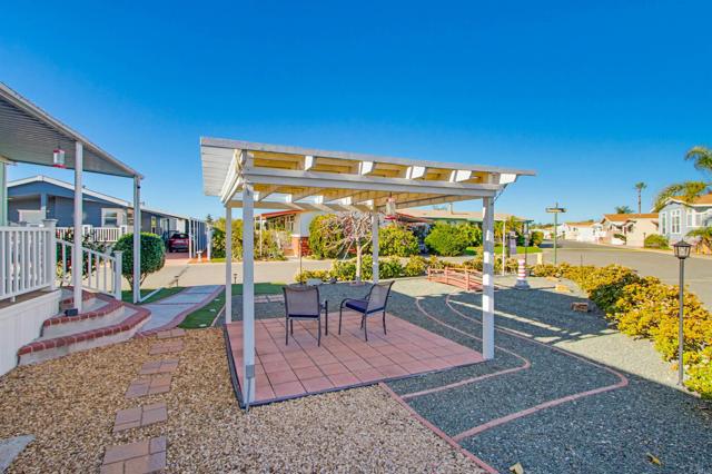 Detail Gallery Image 7 of 67 For 200 N El Camino Real #410,  Oceanside,  CA 92058 - 2 Beds | 2 Baths