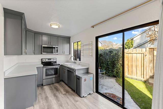 482 S Willard Avenue, San Jose CA: https://media.crmls.org/mediaz/3130cb6f-f12e-49ec-8280-156e9b83b79a.jpg