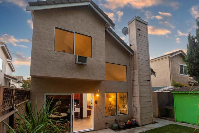 239 Kerry, Fremont CA: https://media.crmls.org/mediaz/3130ce0b-4ce9-4b04-ae46-4af15f25846e.jpg