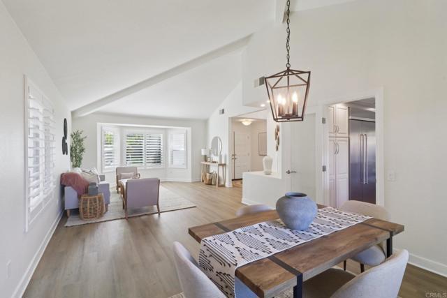 2933 Via Emerado, Carlsbad CA: https://media.crmls.org/mediaz/3130fda2-145a-4fac-92e9-da84ddc650d5.jpg