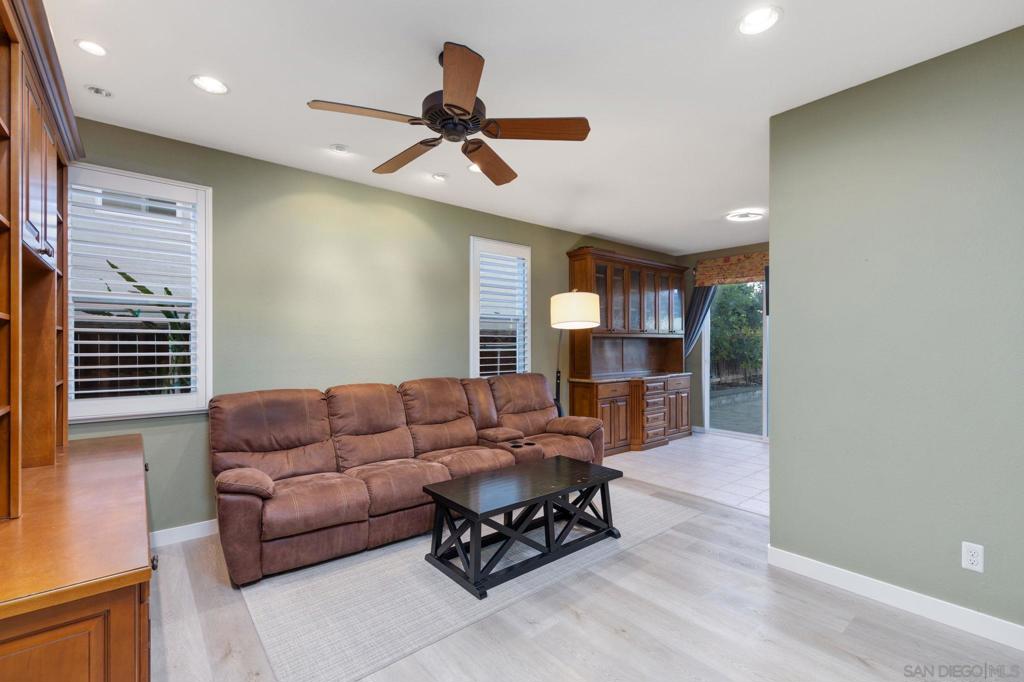 11070 Roxboro - photo 8