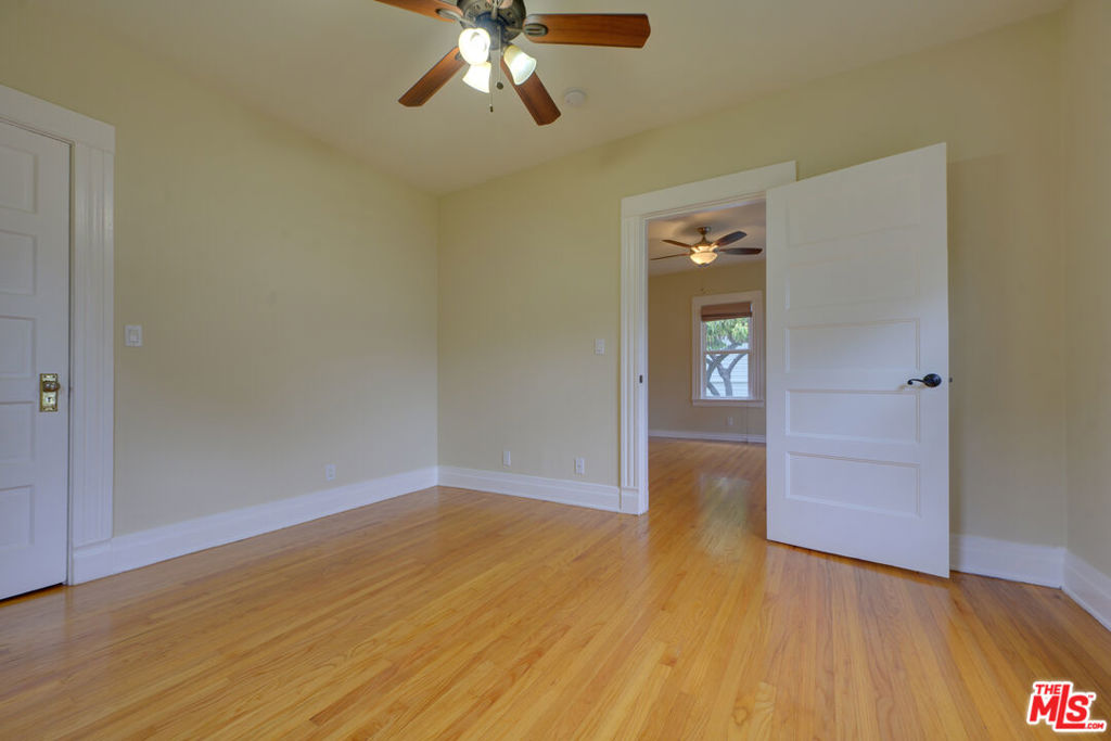 MLS #26863549 image #27
