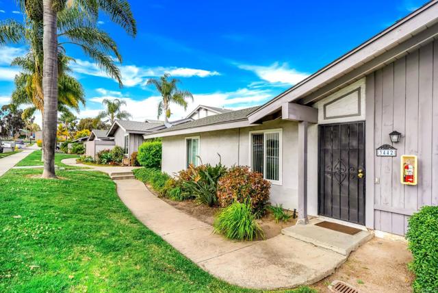 3442 Thunder Drive, Oceanside CA: https://media.crmls.org/mediaz/3132568a-fcaf-4314-838a-5d21c9818d75.jpg
