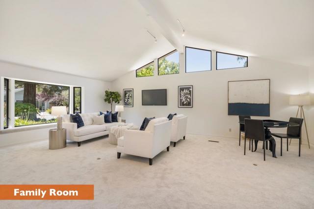 1235 Montclaire Way, Los Altos CA: https://media.crmls.org/mediaz/313297f4-6f7d-4947-9684-ff5fe2d83093.jpg