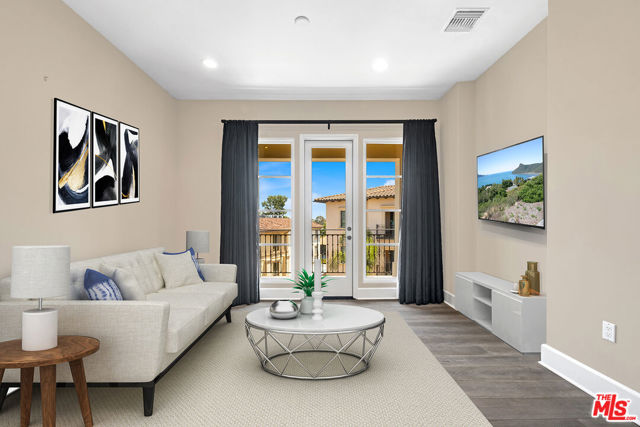 23500 Park Sorrento, Calabasas CA: https://media.crmls.org/mediaz/31331ad6-5c52-4f1c-94a6-faac47f6f09a.jpg