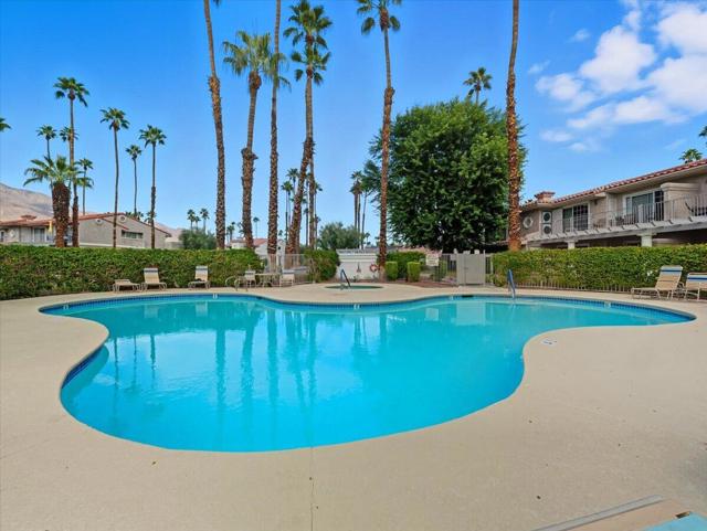 2001 Camino Parocela E #O-107, Palm Springs, CA 92264