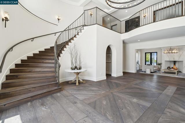 1021 Via Del Gato, Alamo CA: https://media.crmls.org/mediaz/31363b14-7e1e-4660-8904-d26cd2df9f6d.jpg