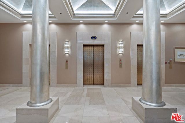 10724 Wilshire Boulevard, Los Angeles CA: https://media.crmls.org/mediaz/313696cd-420c-4da8-8c7f-2c7cb16ae480.jpg