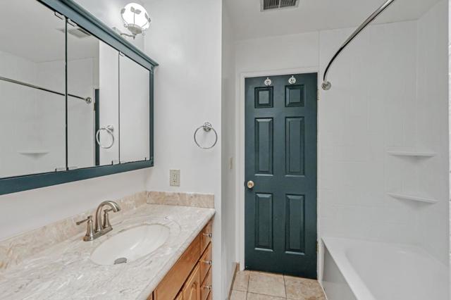 978 Woodgrove Lane, San Jose CA: https://media.crmls.org/mediaz/31375115-3931-42c2-8f87-8d3a473904b2.jpg