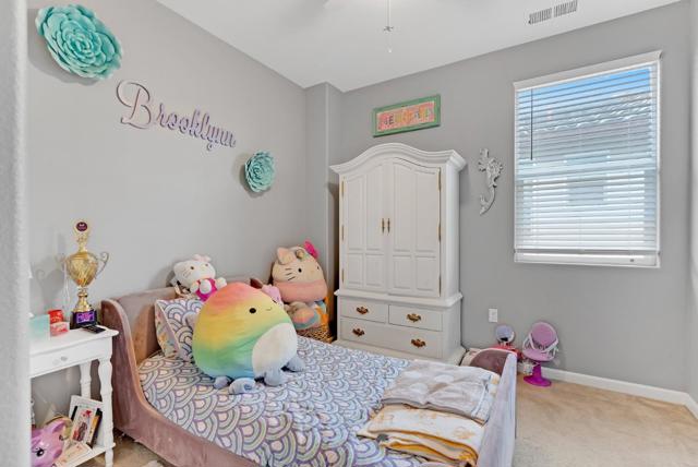 1028 Capri Way, Salinas CA: https://media.crmls.org/mediaz/3137a15e-48c5-47e8-94ab-5251fa97fe6b.jpg
