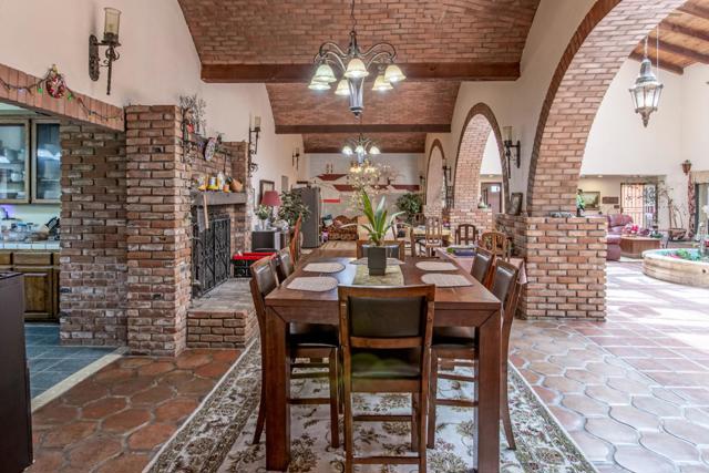 125 Springfield Road, Moss Landing CA: https://media.crmls.org/mediaz/31394851-8264-4fb5-be8b-ae89c4f7f5ad.jpg