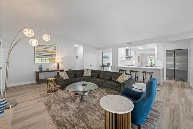 39060 Kilimanjaro Court, Palm Desert CA: https://media.crmls.org/mediaz/313968f8-9957-41ef-bf5c-113267f5f894.jpg