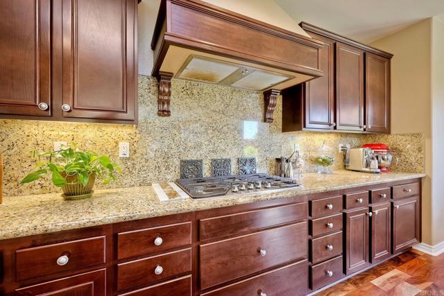 Detail Gallery Image 19 of 75 For 5006 Medalist Ct, Oceanside,  CA 92057 - 4 Beds | 3/1 Baths