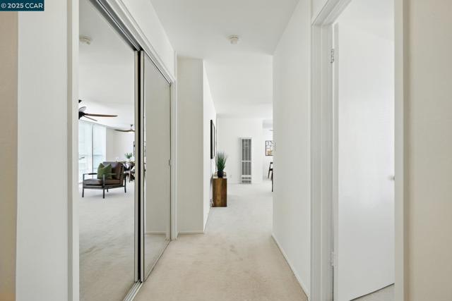 193 Montecito, Oakland CA: https://media.crmls.org/mediaz/313ca8d5-26ab-4de1-8ae2-6a48b59a82aa.jpg