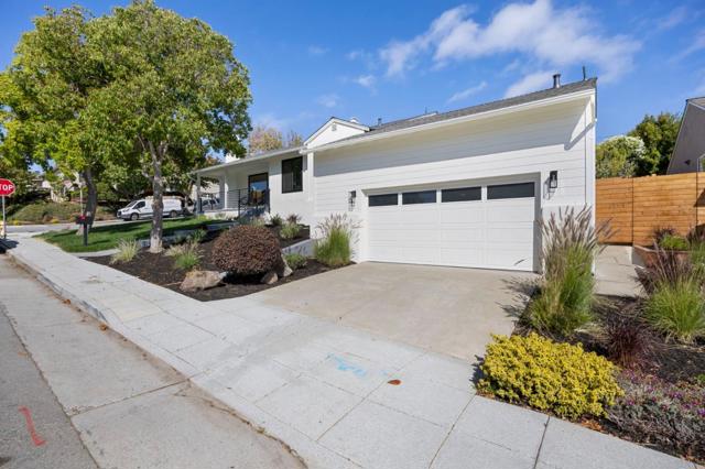 758 Sequoia Avenue, San Mateo CA: https://media.crmls.org/mediaz/313dc06b-04a2-436e-8bb2-58cfdc6a80cf.jpg