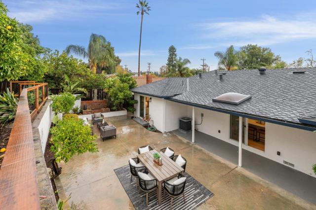 386 Fleming Avenue, San Jose CA: https://media.crmls.org/mediaz/313e11c8-d1da-4c30-b122-4514a2164a57.jpg