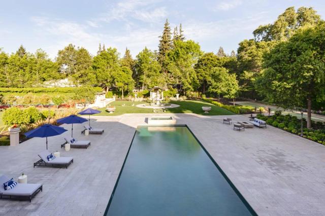 176 Encinal Avenue, Atherton CA: https://media.crmls.org/mediaz/313e28cf-a5b5-4178-ab32-d2bd2c82b5fc.jpg