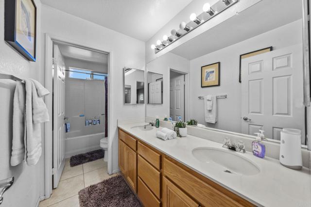 Image 30 of 40 For 1361 Sunhaven Road