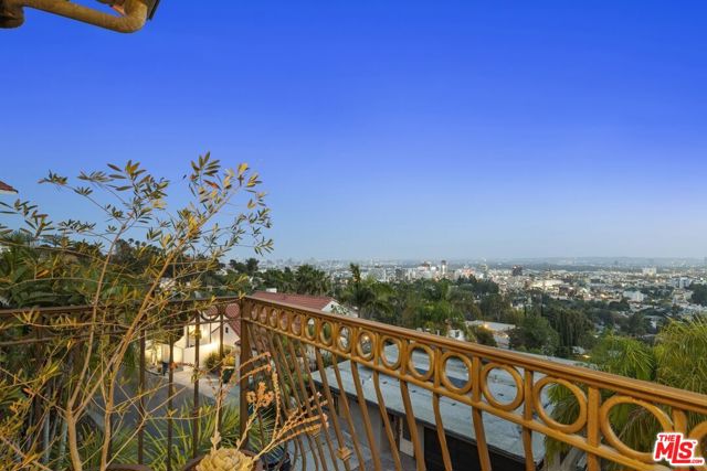  Income Home for Sale in Los Angeles, California