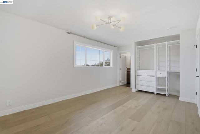 Image 24 of 39 For 7574 Birkdale Dr