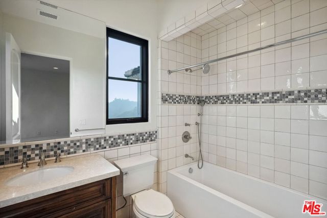 1650 Luse Tank Road, Topanga CA: https://media.crmls.org/mediaz/313f2fe3-a291-42bf-8a4b-5bb68088b7cb.jpg
