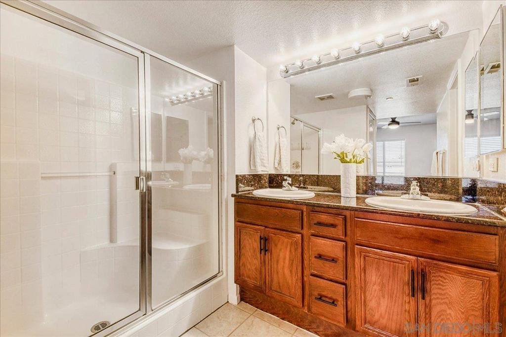 8775 Tribeca - photo 18