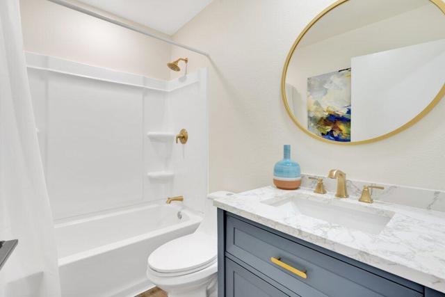 2202 N Volturno Road, Palm Springs CA: https://media.crmls.org/mediaz/314020c1-3523-4814-83df-e0daba505834.jpg