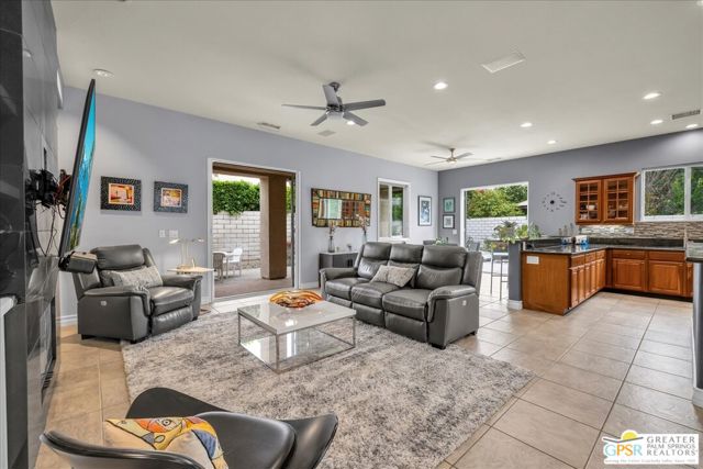 Image 13 of 43 For 40504 Corte Placitas