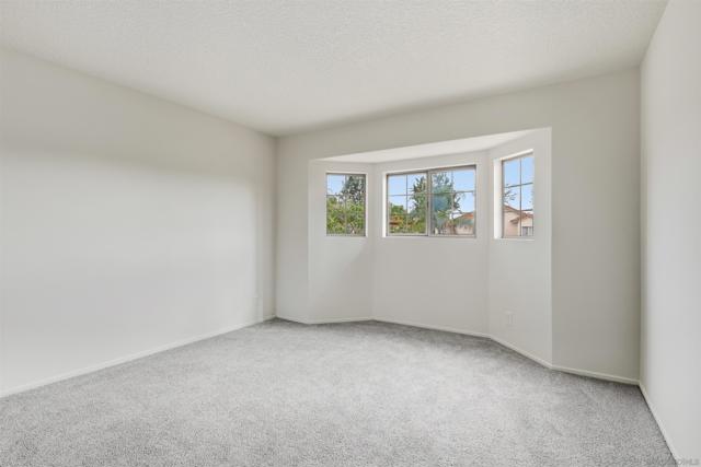 4596 Coronado Drive, Oceanside CA: https://media.crmls.org/mediaz/3142d767-e37d-4e15-b465-7d7b6c0ef54e.jpg