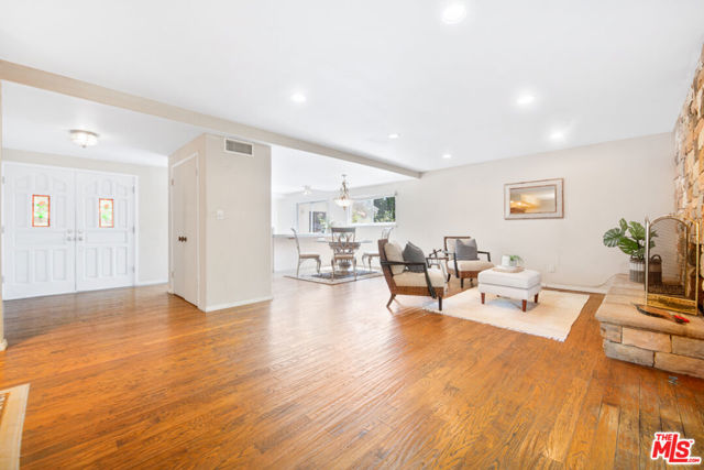 1527 Valley High Avenue photo 8