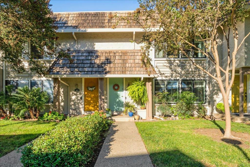 4568 Cimarron River Court