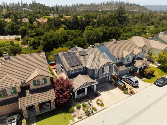 141 Navigator Drive, Scotts Valley CA: https://media.crmls.org/mediaz/31444a49-47df-44b1-b6de-f72e8460837f.jpg