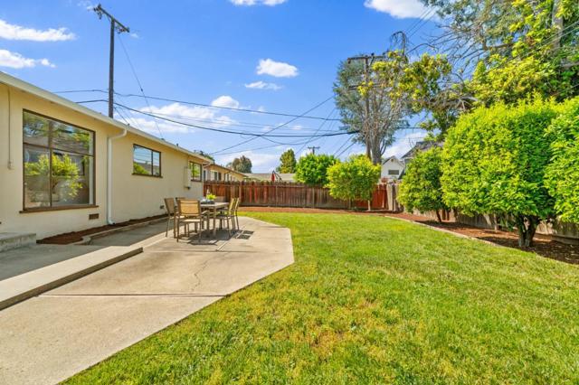 1105 W Mc Kinley Avenue, Sunnyvale CA: https://media.crmls.org/mediaz/31454dfa-b5e7-485a-8e07-9fef5e965ffb.jpg