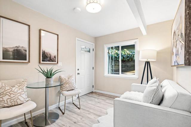 3151 Ramona Street, Palo Alto CA: https://media.crmls.org/mediaz/31457909-de4b-4151-9662-9a59033bd8f5.jpg