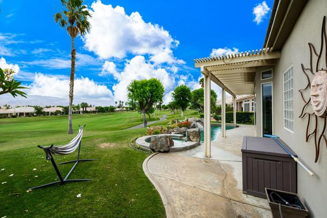 44580 S Heritage Palms Drive, Indio CA: https://media.crmls.org/mediaz/3145d03a-b192-4ffc-83e8-4ed000ddc23c.jpg