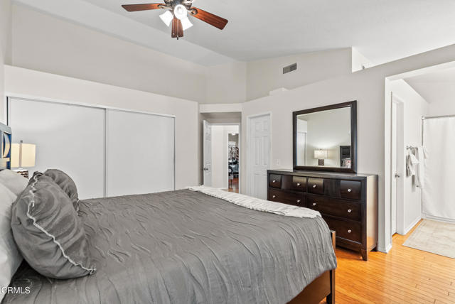 1306 Bluejay Street, Fillmore CA: https://media.crmls.org/mediaz/314753ec-2491-4a48-a350-500f9de76340.jpg
