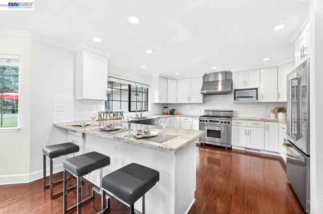 Image 16 of 53 For 2737 Harland Ct