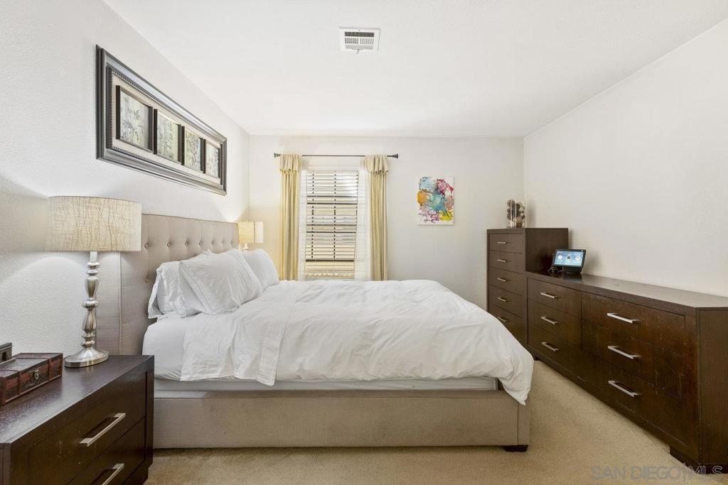 10379 Azuaga St - photo 4
