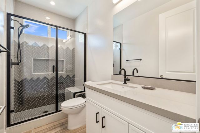 51630 Avenida Villa, La Quinta CA: https://media.crmls.org/mediaz/3148e076-aaa5-4e81-8ac3-a2bba6d2f502.jpg