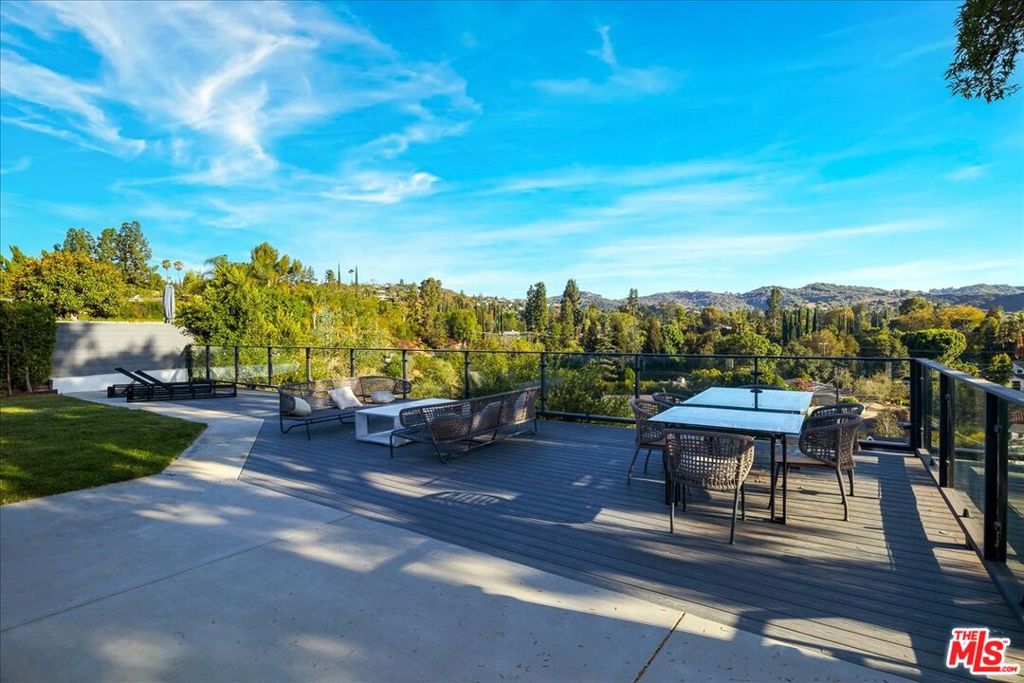 MLS #26863381 image #32