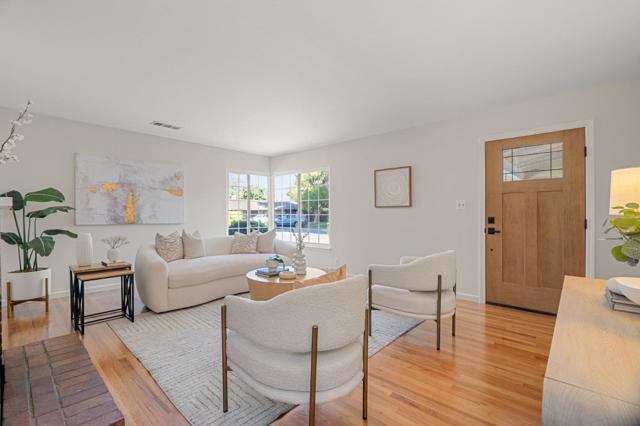 955 Norin Court, Campbell CA: https://media.crmls.org/mediaz/31496253-c740-4f28-970e-192383a540c2.jpg