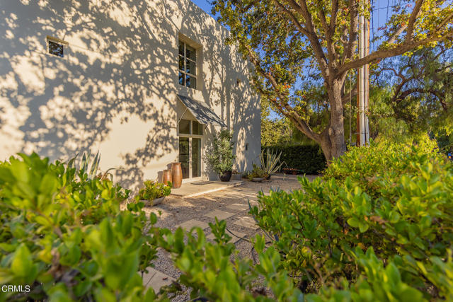 Detail Gallery Image 1 of 35 For 312 Fox St, Ojai,  CA 93023 - 2 Beds | 2 Baths