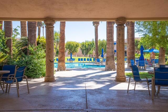 500 E Amado Road, Palm Springs CA: https://media.crmls.org/mediaz/314b933e-7883-4877-96b5-5c427586aeb2.jpg
