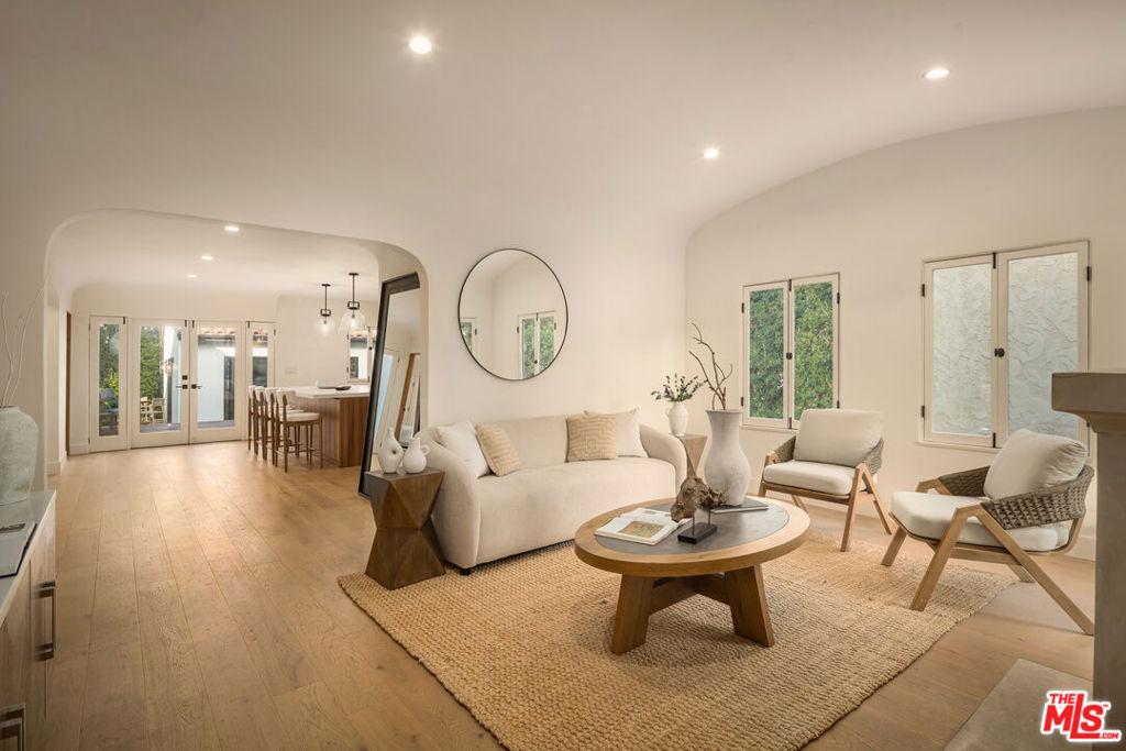 8817 Ashcroft Avenue