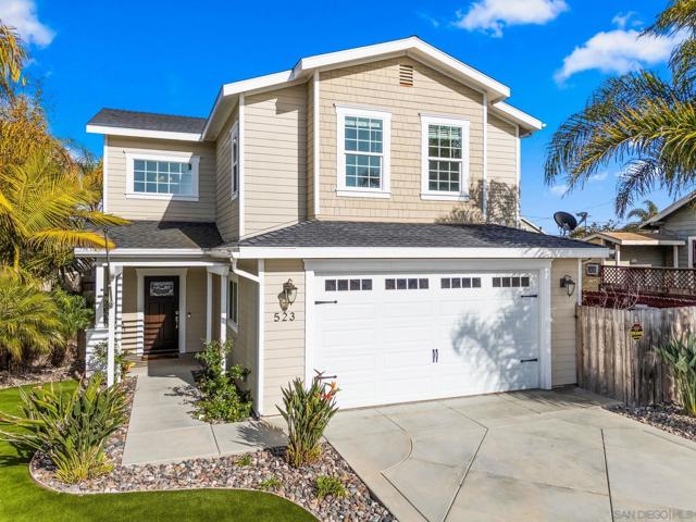 523 9th St, Imperial Beach CA: https://media.crmls.org/mediaz/314c85a3-63b8-429e-9420-d99a4b2fb868.jpg