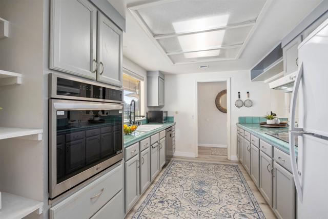 Detail Gallery Image 17 of 54 For 2209 Boundary Ave, Ramona,  CA 92065 - 4 Beds | 2/1 Baths